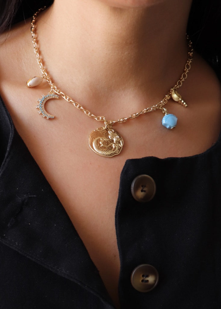 Luna y Mar Charm Necklace